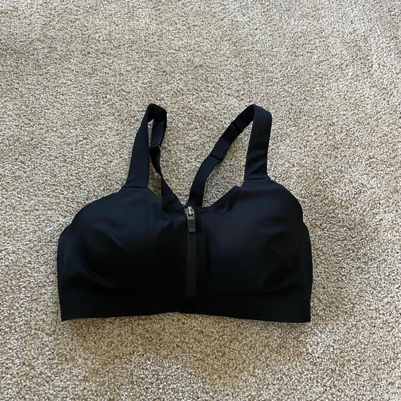 VS sports bras (incredible knockout ultra max) - Picture 2 of 2